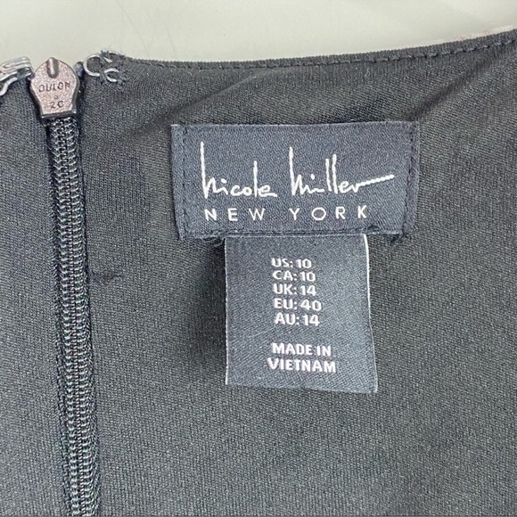 Nicole Miller snake print jumpsuit sz 10 - Picture 9 of 10